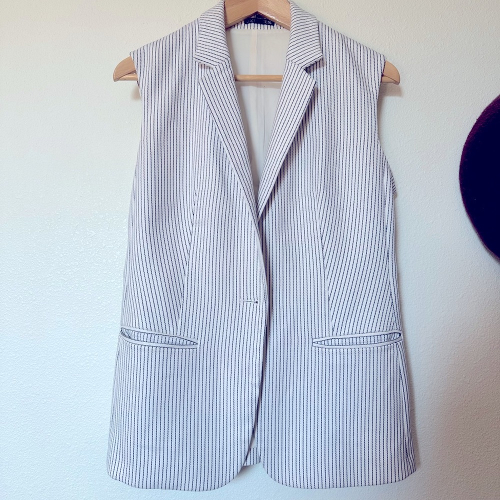 Express stripped vest